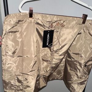 PrettyLittleThing Camel Cargo Skirt Size 26 NWT